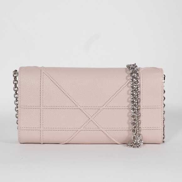 Christian Dior Diorama Wallet on Chain in Blush Grained Calfskin - Picture 5 of 14